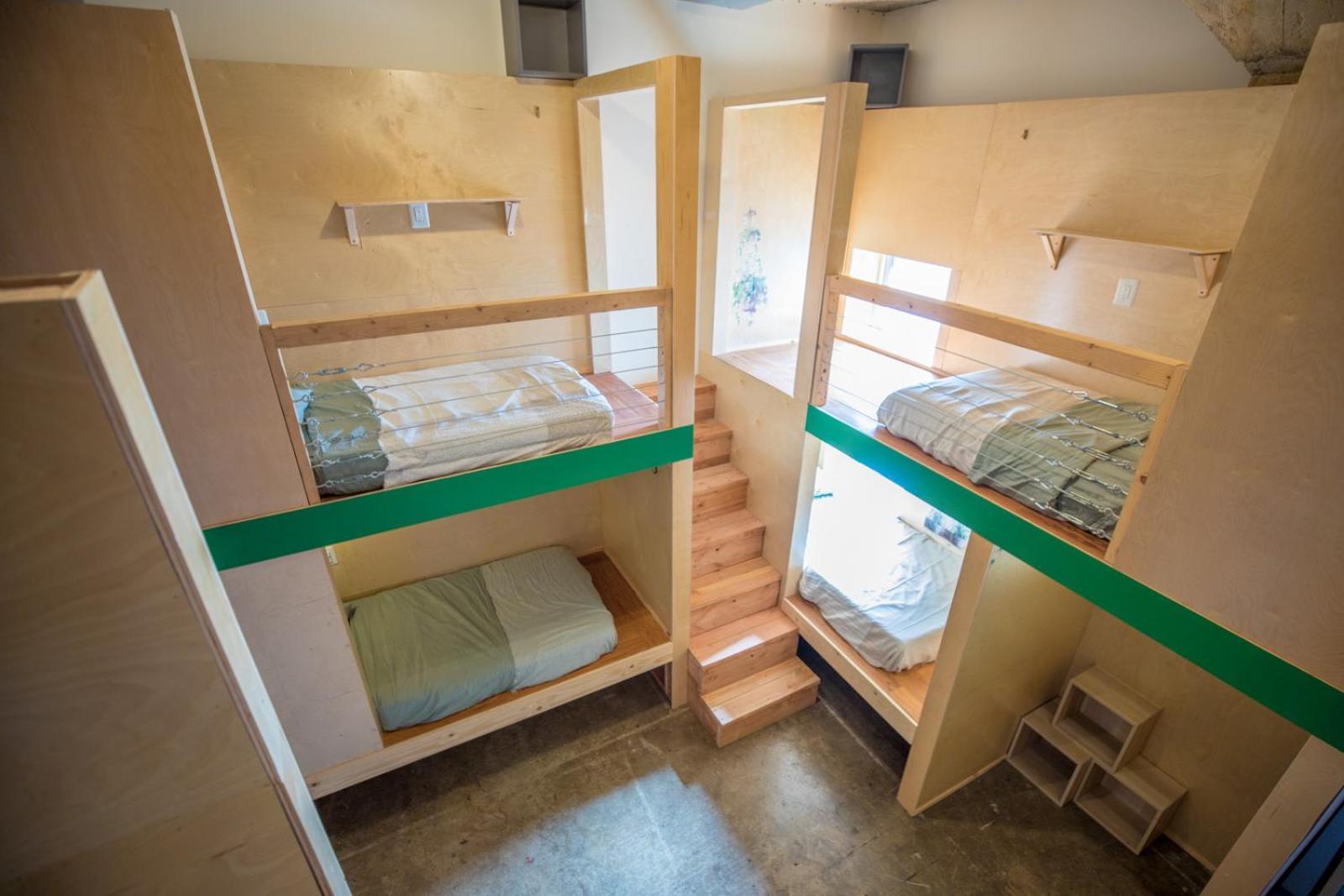 Hostel Podshare Los Angeles